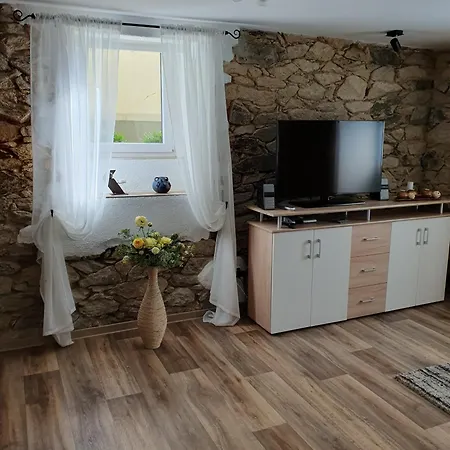 Urlaubsbasis Renate Apartment